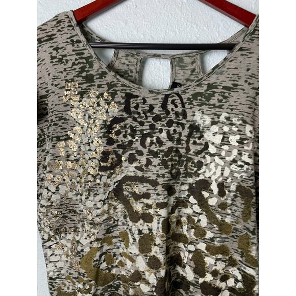 Contemporary Style Signature Studio Gray Green Camo Shirt with Gold Foil Size XL - Picture 2 of 16